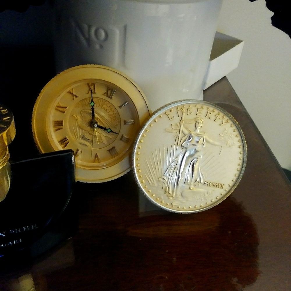 Bulova Vintage Travel Clock